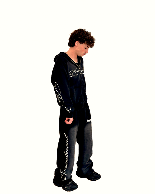 Sacrifice Zip-up Black