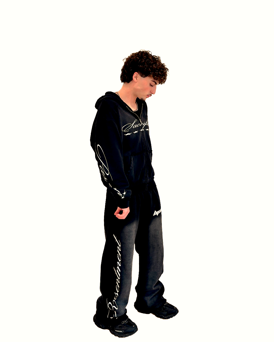 Sacrifice Zip-up Black